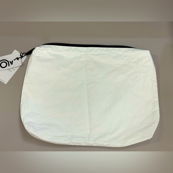 Aloha Collection Mid Pouch - Picture 3 of 11